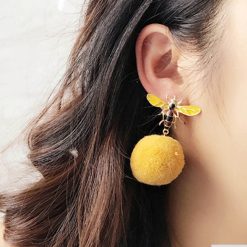 Alternative view of Bee Earrings Yellow