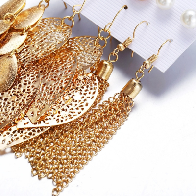 6 Pairs Vintage Gold Earrings Set - Image 5