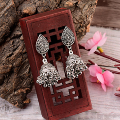 Alternative view of Antique Leaf Jhumki