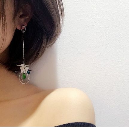 Geometric Tassel Earrings Silver - Image 2