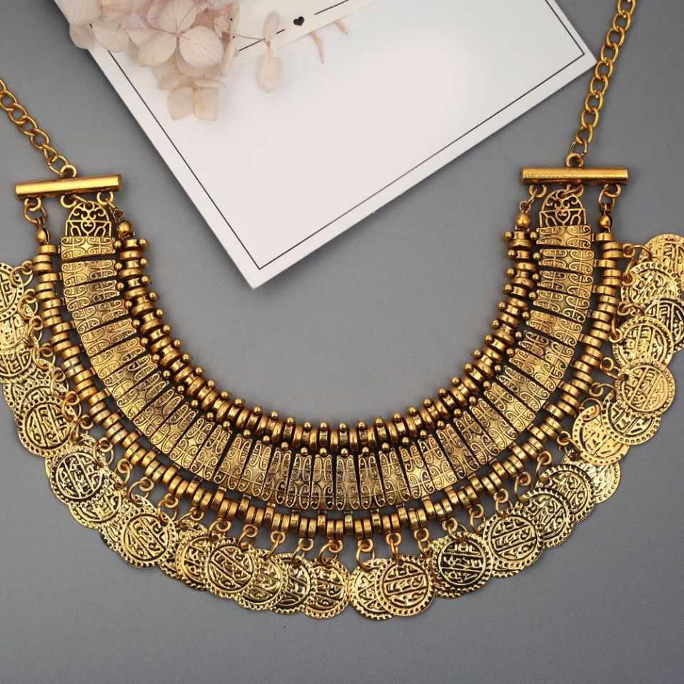 Antqieu Coins Necklace